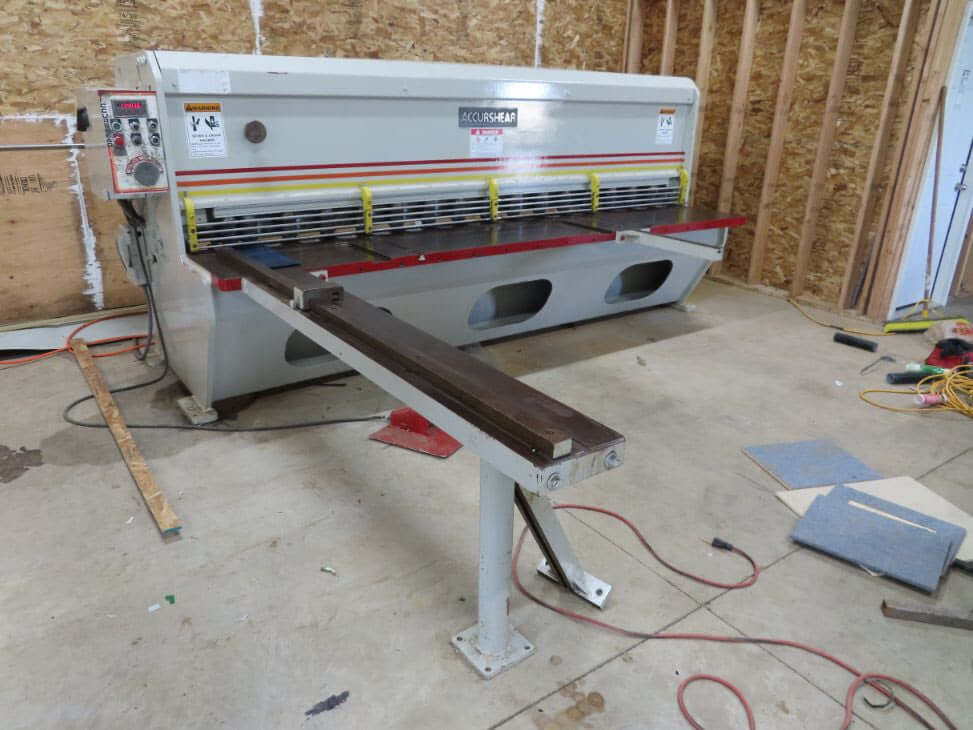 Used 10' x 10ga Accurshear 613510 Hydraulic Shear, Stock 1172 - Blackstone Machinery