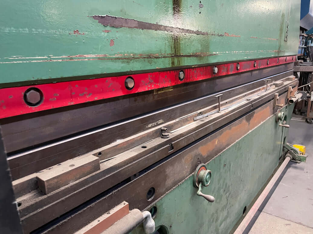 Used 375 Ton x 10ft Chicago Model 606-D Mechanical Press Brake, Stock 1187 - Blackstone Machinery