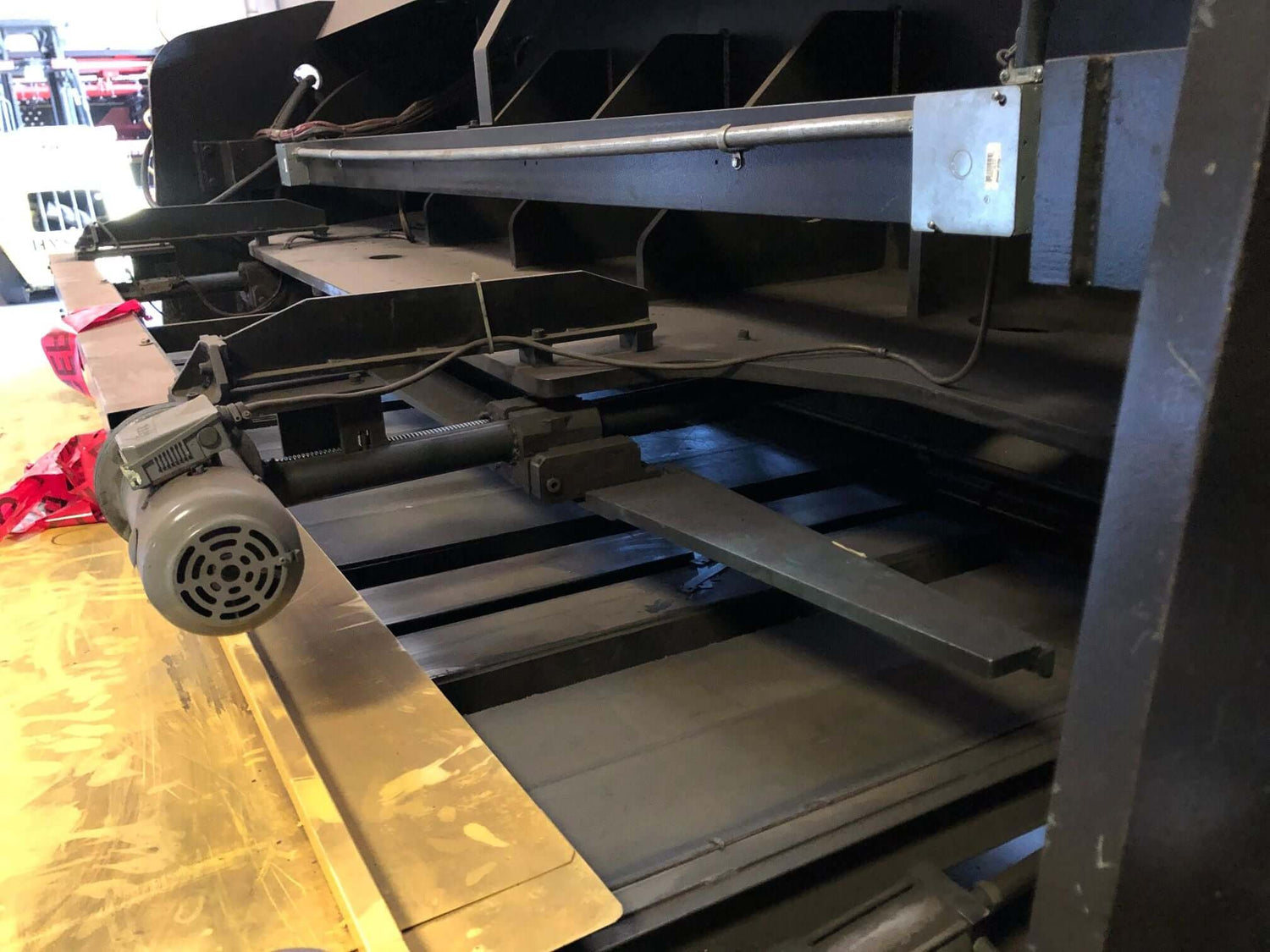 Used 10' x 1/4" Amada M-3060 Mechanical Shear, Stock 1130 - Blackstone Machinery