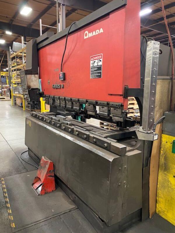 Used 138 Ton Amada FBD-1253 Press Brake, Stock 1154 - Blackstone Machinery