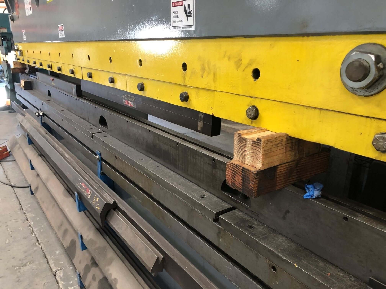 Used 300 Ton x 14ft Pacific 300-14 Hydraulic Press Brake, Stock 1155 - Blackstone Machinery